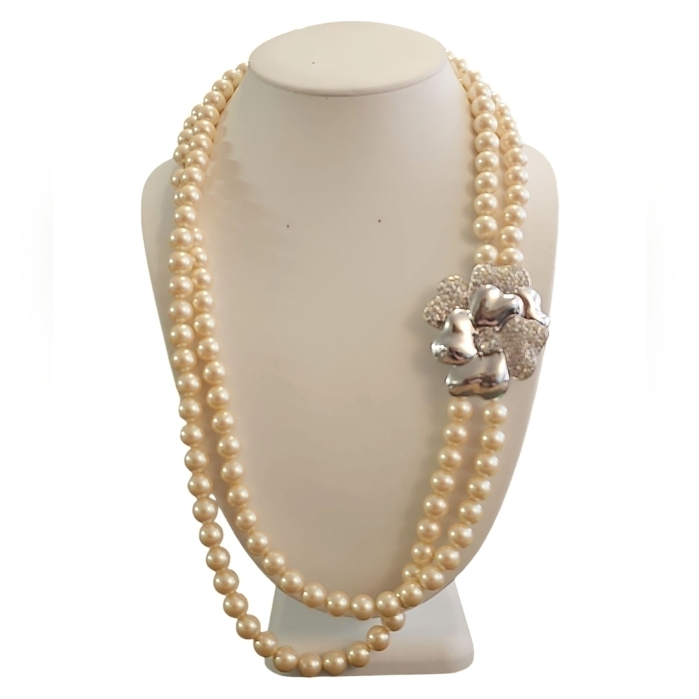 Vintage Monet Long Pearl Necklace With a Flower Clasp